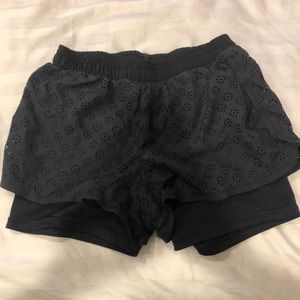 Girls Large Black C9 Champion exercise shorts